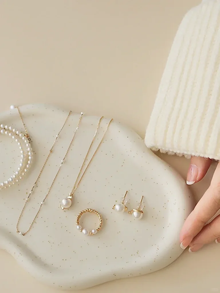 Jewelry Pairing Secrets for a Chic Look